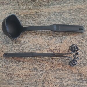 The Pampered Chef Kitchen Utensil Set